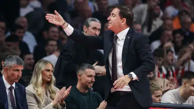 Xavi Pascual’ın yeni adresi belli oldu: Dubai Basketbol ile 3 yıllık anlaşma