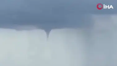 Karadeniz'de dev hortum oluştu