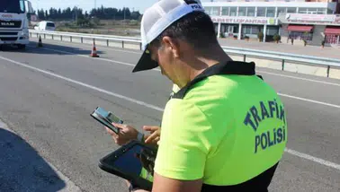 Eyüpsultan'da 58 motosiklet sürücüsü yakalandı