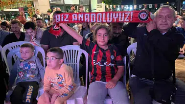 Tarihinde ilk kez Süper Lig'e çıkan Çorum FK'ya taraftarından büyük destek