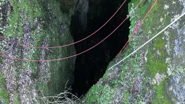 Uludağ'da Mağarada Bulunan Yaşlı Adam Neden Şehre Dönmek İstemiyor?