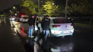 İstanbul genelinde 'Huzur İstanbul' denetimi: Üsküdar'da araçlar durduruldu, GBT yapıldı