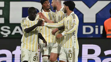 Rize'de gövde gösterisi! Fenerbahçe 3 puanı 3 golle aldı