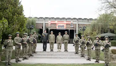 Genelkurmay Başkanı Bayraktaroğlu Kosova’da temaslarda bulundu
