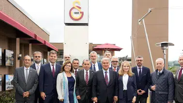 Galatasaray ve Barcelona Yönetimi Dostluk Yemeğinde Buluştu
