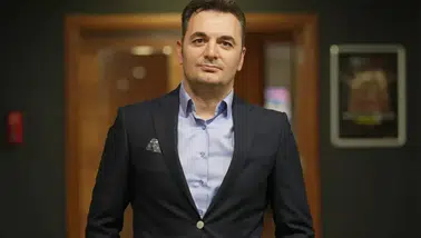 Ekol TV Genel Yayın Yönetmeni Tamer Oskay kimdir? İşte hayatı ve kariyeri