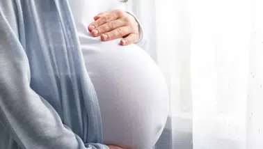 Hamilelik ve Emzirme Döneminde Oruç Tutmak Zorunlu mu? Diyanet'in Açıklamaları Neler?