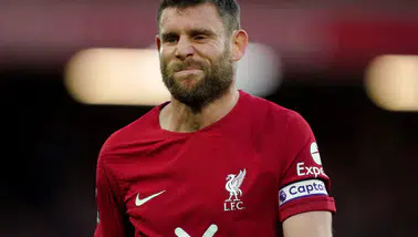 James Milner, 654. Premier Lig maçına çıkarak rekor kırdı