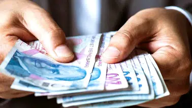 Bayramda mesai ücretleri ne kadar? Bayramda çalışan işçi ne kadar para alacak?