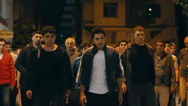 Altı Üstü İstanbul dizisi yeni bölümde reyting rekoru mu kırdı?