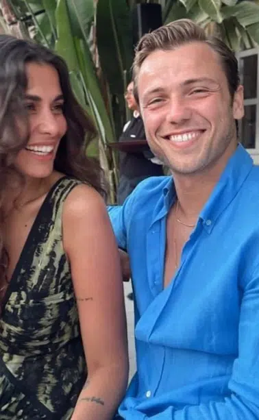 Tolga Sarıtaş ile Zeynep Mayruk oğullarının ismini duyurdu!