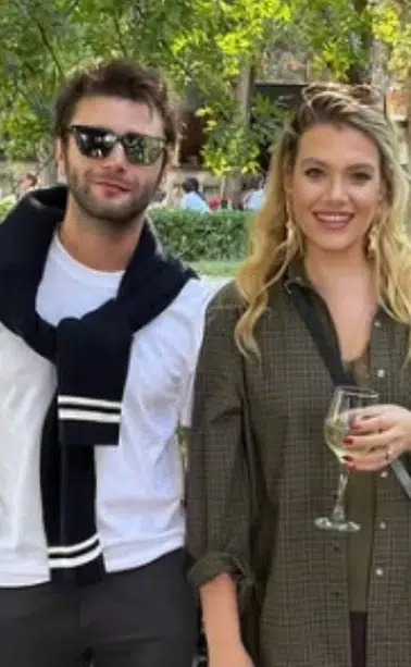 Çiçeği burnunda ünlü çift nişandan sonra ilk kez Etiler’de görüntülendi