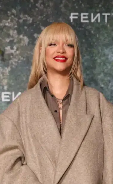 Rihanna'dan şok hamle : Ankara Havalimanı'nı takip etti
