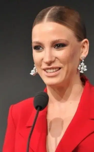 Serenay Sarıkaya'ya emlak vergisi şoku ! Aynı ev için iki kez ödeme yaptı
