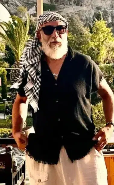Apandisit sanılmıştı, bağırsağında kitle çıkmıştı ! Tarık Mengüç’ten sevindiren haber geldi