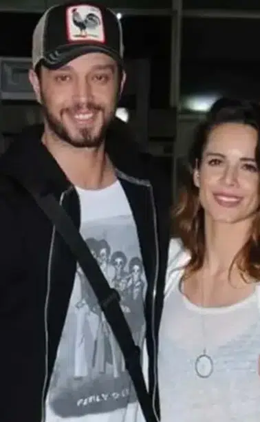 Murat Boz'un Eski Eşi Eliz Sakuçoğlu Kimdir? Evlilikleri Neden Sona Erdi?