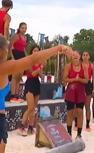 Survivor'da Seren Ay'ın 'Tamam teyzeciğim' sözü Nagihan'ı çileden çıkardı