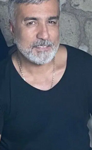 Ercan Deniz kimdir? Özcan Deniz'in abisi kaç yaşında, evli mi ve mesleği nedir?