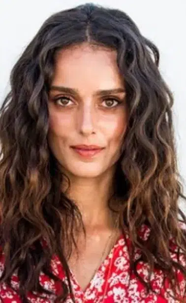 Bestemsu Özdemir Kimdir? Nereli ve Kariyeri Hakkında Bilgiler Nelerdir?