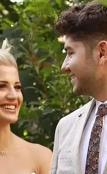 Selen Kaldırım Kimdir? Atakan Özyurt'un Eşi Hakkında Tüm Bilgiler