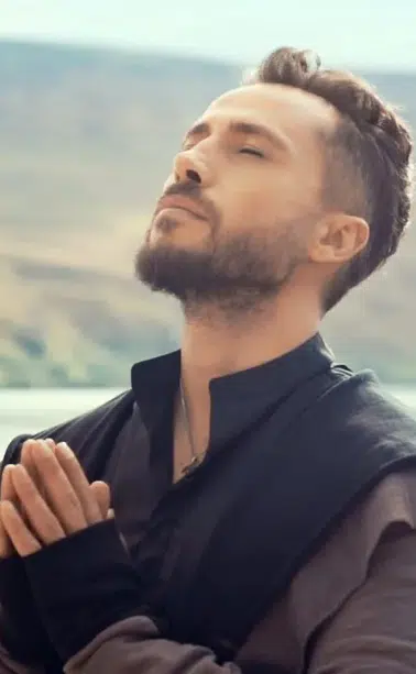 Bahadır Tatlıöz kimdir, kaç yaşında, nereli ve evli mi? İşte hayatı ve müzik kariyeri