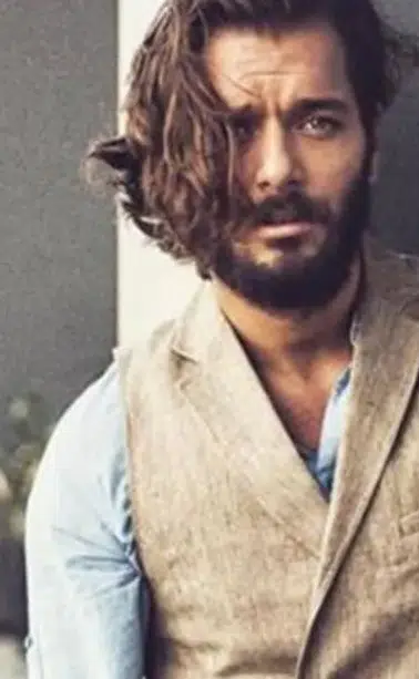 Hayrettin Karaoğuz kimdir, kaç yaşında, nereli ve sevgili var mı? İşte hayatı ve kariyeri