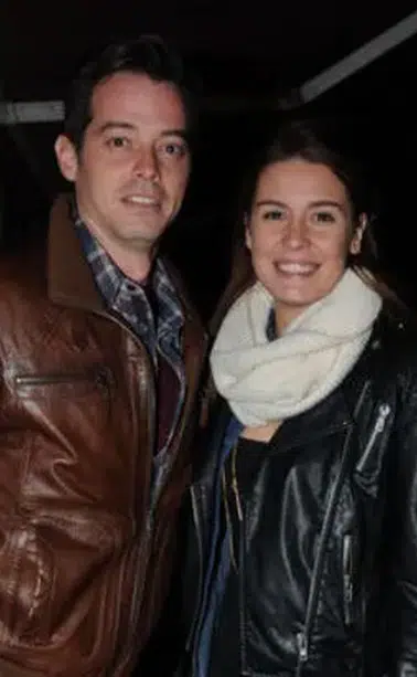 Akasya Durağı oyuncularından Zeynep Dörtkardeşler kimdir, kaç yaşında ve eşi kimdir?