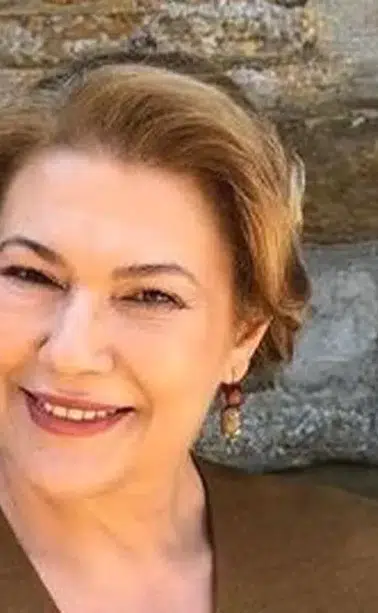 Zeynep Eronat Kimdir? Hayatı, Kariyeri ve Oynadığı Diziler Hakkında Bilgiler