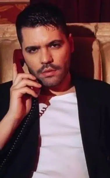 Emir Can İğrek'in sevgilisi kimdir?