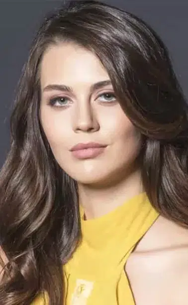 Sezgi Sena Akay kimdir, kaç yaşında, nereli ve kiminle evlendi?