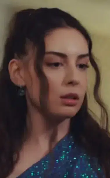 Kızılcık Şerbeti'nin Çimen'i Selin Türkmen diziden ayrılıyor mu?