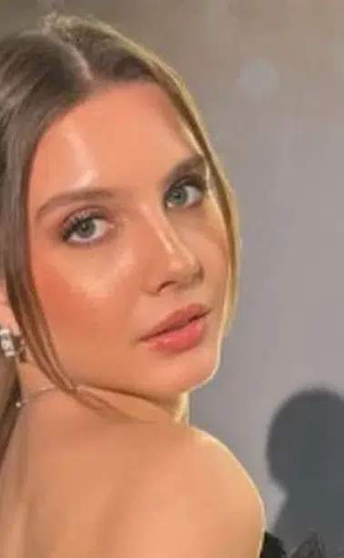 Dilara Kurtulmuş'un düğünü : Selena'nın Nazlı'sı evleniyor mu?