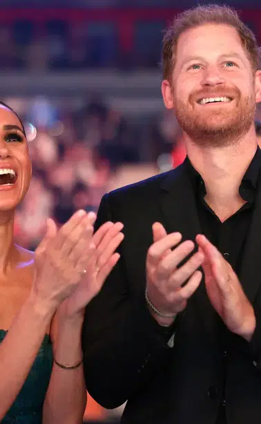 Meghan Markle ve Prens Harry, çocuklarını okuldan neden iki günde aldılar ?