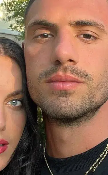 Merih Demiral ve Heidi Lushtaku’nun evliliğinde kriz iddiası: Soyadını sildi