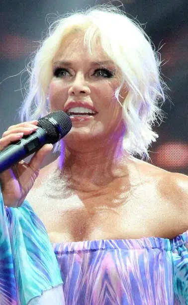 Ajda Pekkan, 80 yaşında yeni bir tutkuya yelken açtı mı ?