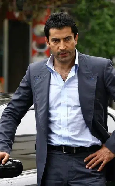 Kenan İmirzalıoğlu'nun geçmişteki rol arkadaşı kim ? Merih Öztürk'le bağlantısı ne ?