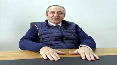 ARDAHAN - Kovid-19 sürecinde 8 ay ücretsiz izne çıkartılan akademisyen hukuk mücadelesini kazandı