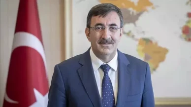 Cumhurbaşkanı Yardımcısı Cevdet Yılmaz’dan öğrencilere yarıyıl tatili mesajı