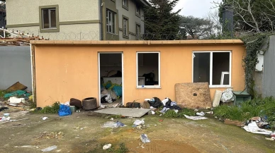Beşiktaş'ta iki kardeş prefabrik evde zehirlenerek öldü!
