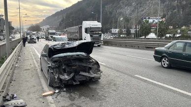 Samsun'da zincirleme kaza! 3 araç karıştı: 3 yaralı