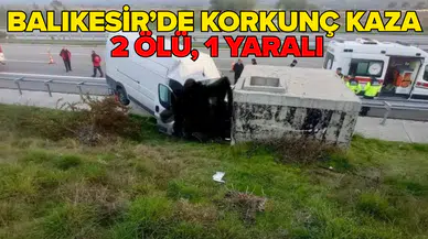 Kontrolden çıkan minibüs, beton bloğa çarptı!