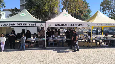 Araban’da Gazze yararına hayır çarşısı açıldı