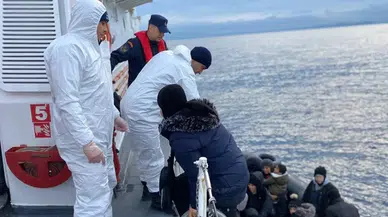 Bodrum açıklarında 54 düzensiz göçmen yakalandı ve kurtarıldı