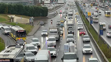 İstanbul'da trafik yoğunluğu yüzde 80'e ulaştı!