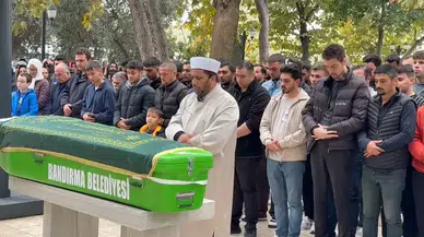 Bandırma’da kaleci antrenmanda kalp krizinden hayatını kaybetti