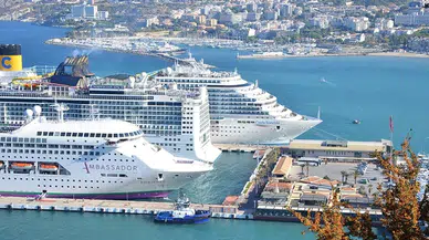 2025’in ilk 8 ayında kruvaziyer limanlarında toplam 410 bin 577 yolcu ağırlandı!