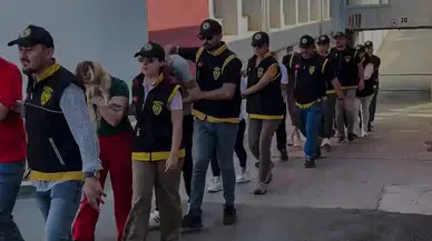 Adana'da fuhuş şebekesi çökertildi: 20 kadın kurtarıldı