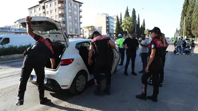 İzmir’de bir haftada 718 aranan şahıs yakalandı
