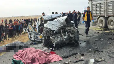 Aksaray’da kamyon ile otomobil çarpıştı: 3 kardeş hayatını kaybetti!