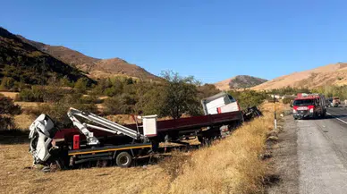 Bitlis'te trafik kazası: 2 kişi yaralandı!